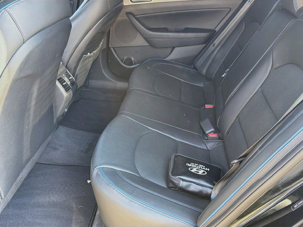 Used 2018 Hyundai Sonata Limited FWD image 24