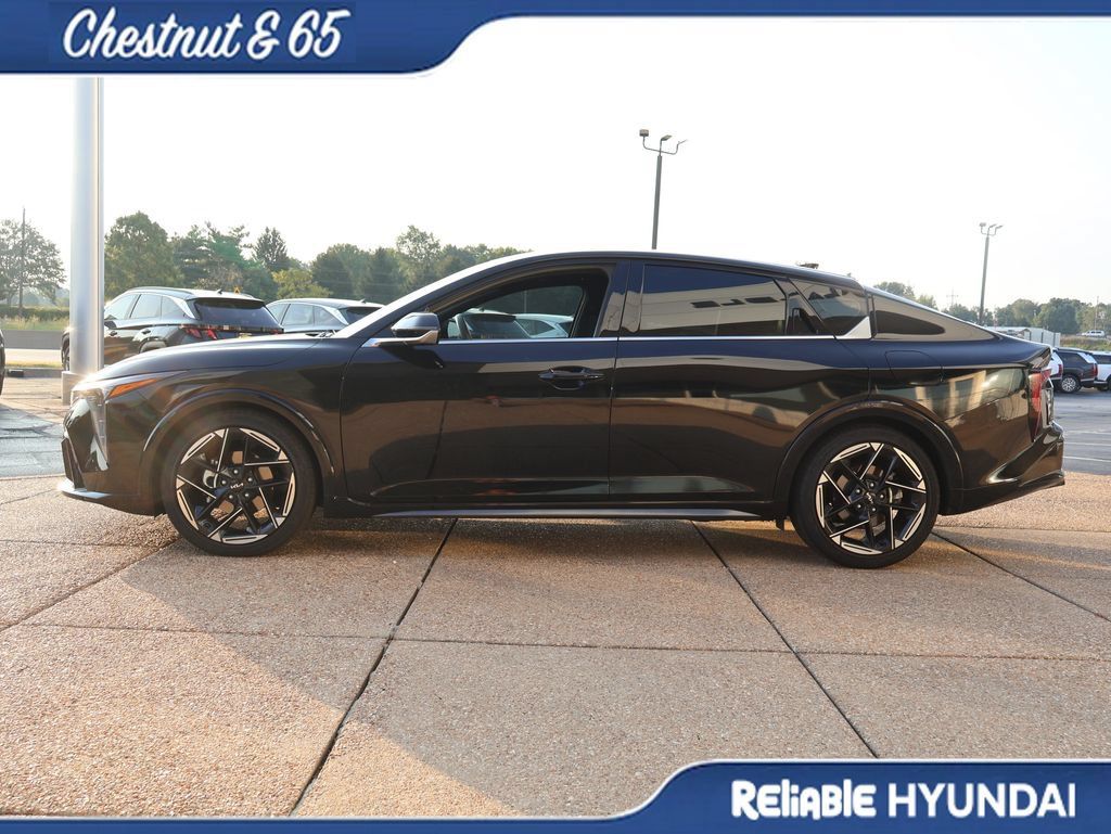 Used 2026 Kia K4 GT-Line FWD image 3