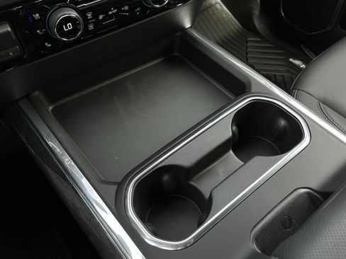 Used 2025 Chevrolet Silverado 2500 LTZ w/ LTZ Convenience Package image 24