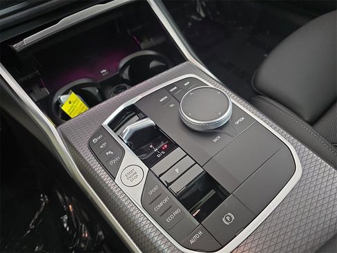 New 2026 BMW 330i xDrive Sedan w/ M Sport Package image 25