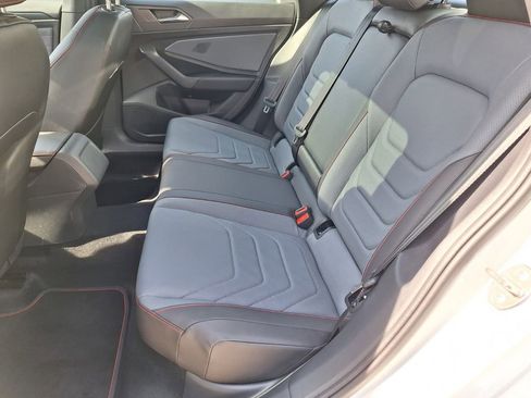 Used 2025 Volkswagen Jetta GLI Autobahn image 23