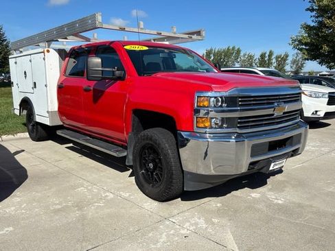 Used 2015 Chevrolet Silverado 3500 W/T w/ WT Convenience Package AWD/4WD image 4