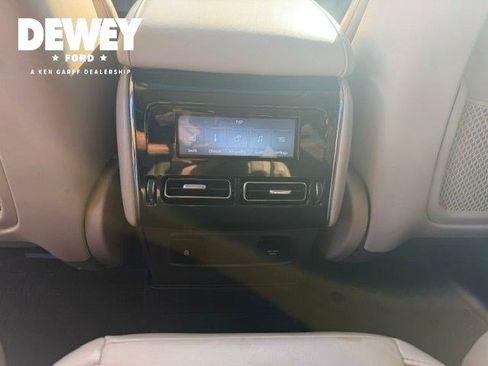 Used 2021 Lincoln Aviator Reserve w/ Equipment Group 201A AWD/4WD image 28
