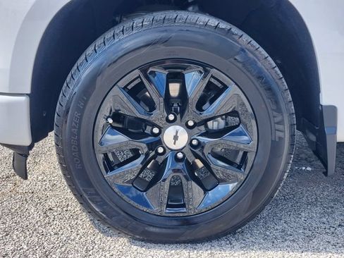 Used 2023 Chevrolet Silverado 1500 RST RWD image 10