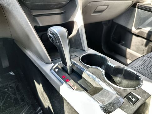 Used 2013 GMC Terrain SLE w/ LPO, Chrome Package image 16