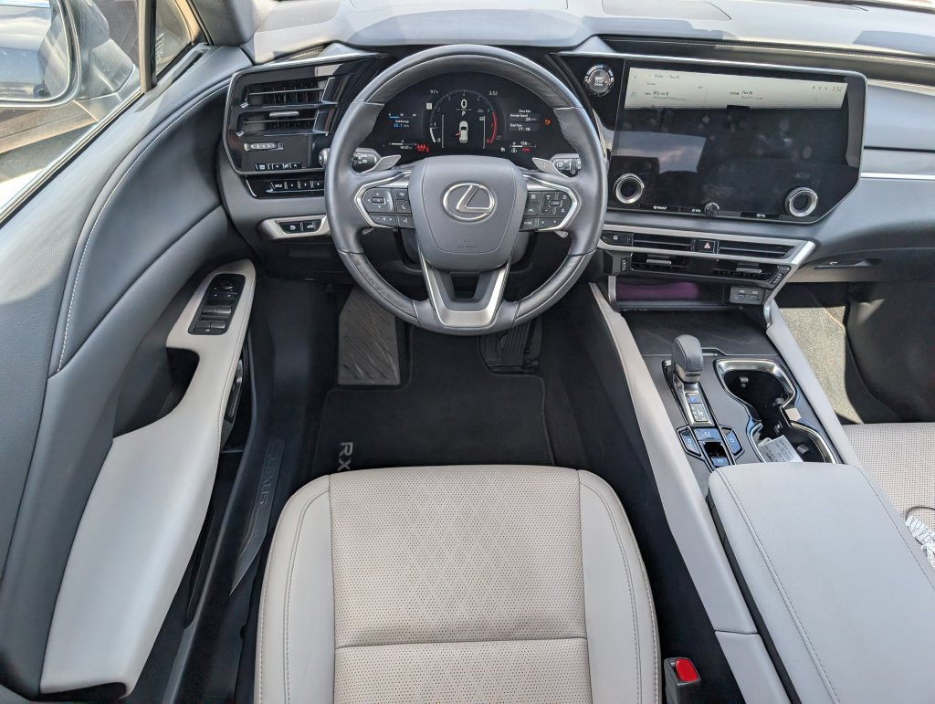 Used 2025 Lexus RX 350 Premium Plus w/ Accessory Package (Z1) FWD image 3