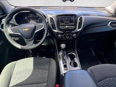 Used 2022 Chevrolet Equinox LT FWD image 16