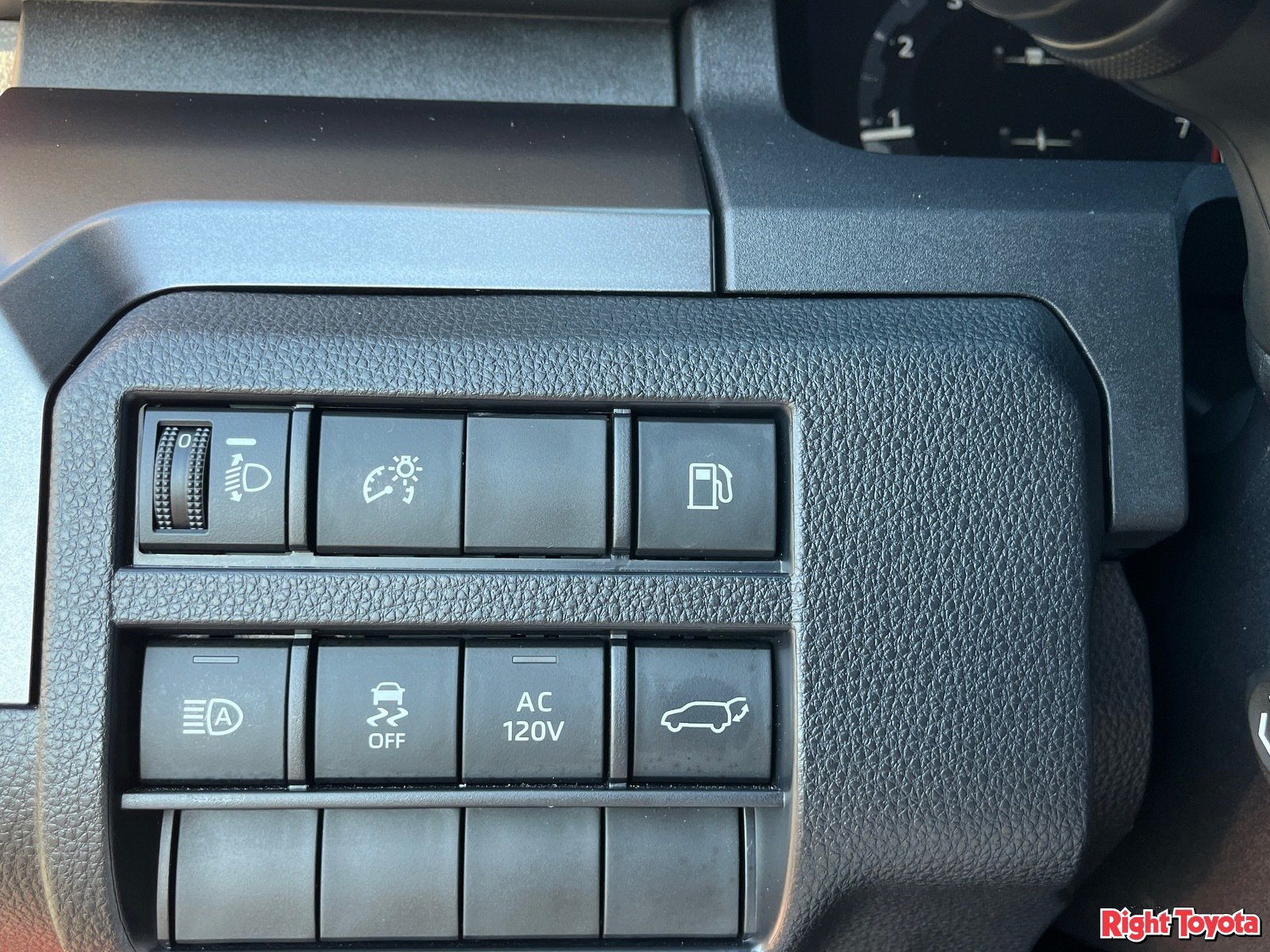 Certified 2026 Toyota 4Runner TRD Sport Premium AWD/4WD image 33