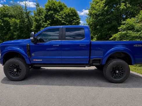 New 2026 Ford F250 XLT w/ XLT Premium Package AWD/4WD image 6