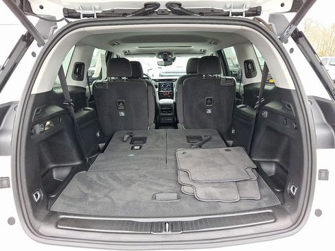 Certified 2022 Jeep Grand Cherokee L Laredo w/ Luxury Tech Group I image 28