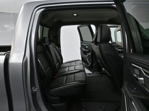 Used 2022 RAM 1500 Laramie image 32