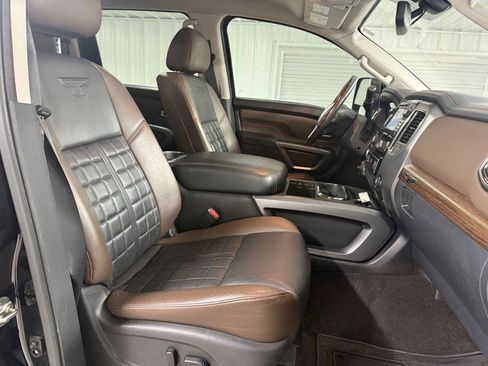 Used 2016 Nissan Titan Platinum Reserve AWD/4WD image 36