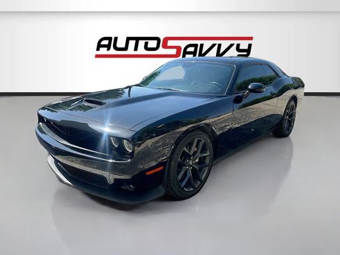 Used 2022 Dodge Challenger R/T w/ Plus Package RWD image 3