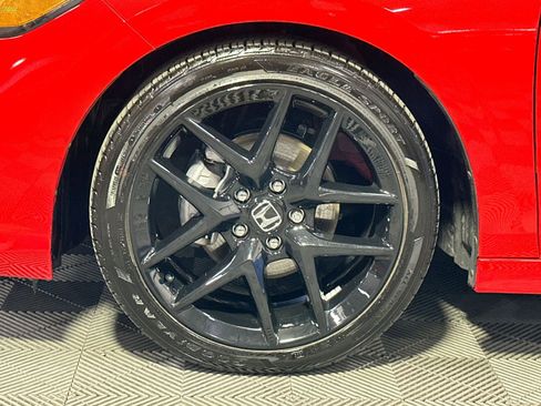 Used 2025 Honda Civic Sport image 12