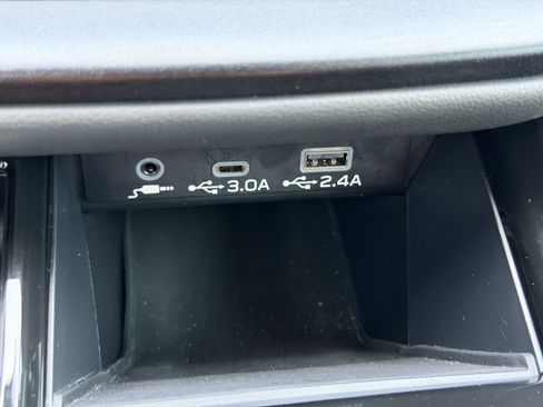 Used 2025 Subaru Outback Wilderness AWD/4WD image 21