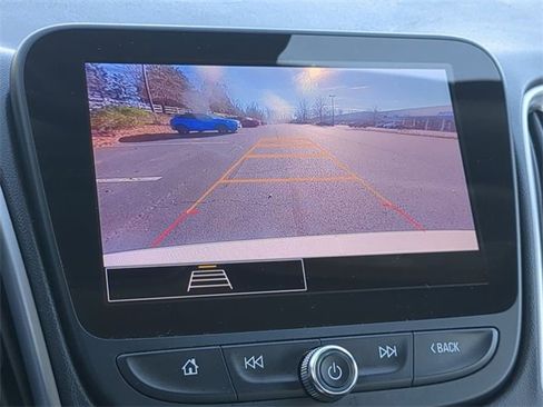 Used 2023 Chevrolet Malibu LT image 18