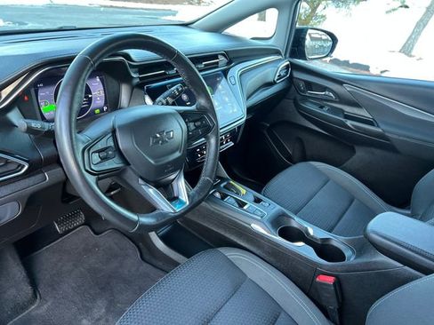 Used 2022 Chevrolet Bolt LT image 18
