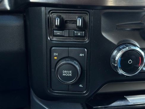 Used 2024 Ford F250 Lariat image 13
