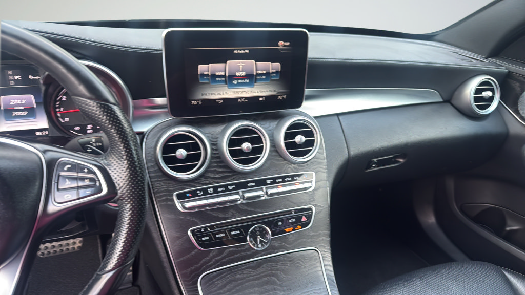 Used 2016 Mercedes-Benz C 300 4MATIC Sedan image 15