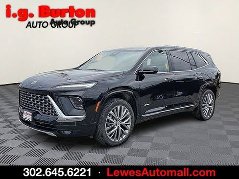Used 2026 Buick Enclave Avenir w/ Super Cruise Package AWD/4WD image 2