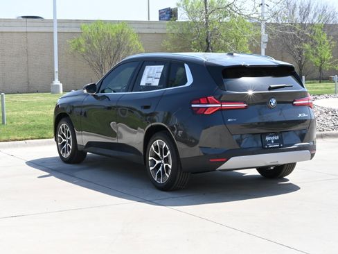 New 2026 BMW X3 xDrive30 w/ Premium Package image 3