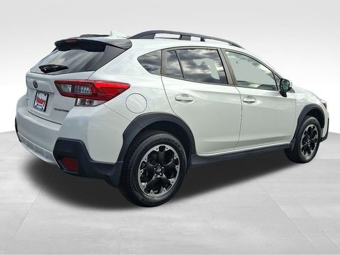 Used 2023 Subaru Crosstrek 2.0i Premium image 6