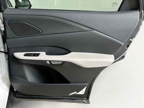 Used 2024 Lexus RX 350 image 32