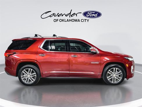 Used 2023 Chevrolet Traverse High Country w/ LPO, Floor Liner Package image 9