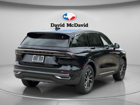 New 2026 Lincoln Nautilus Premier AWD/4WD image 7