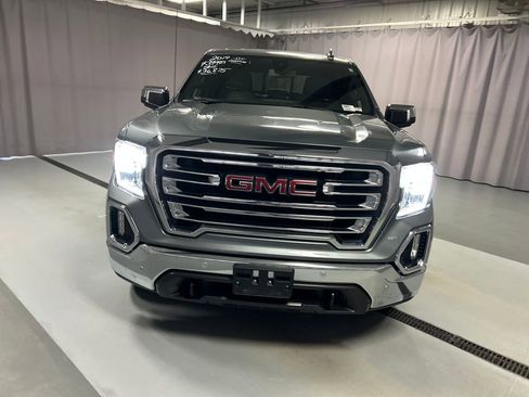 Used 2019 GMC Sierra 1500 SLT image 2