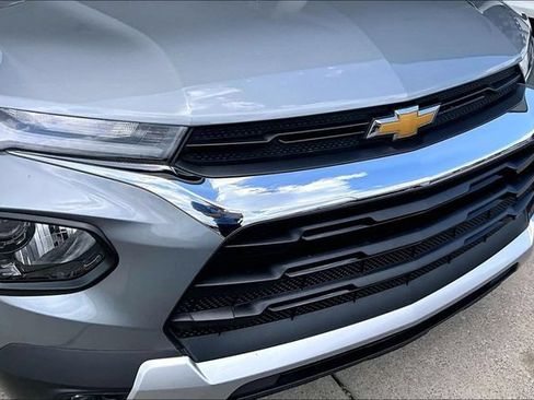 Used 2023 Chevrolet TrailBlazer LT FWD image 29