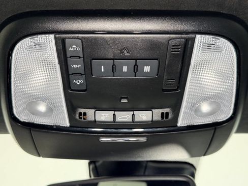 Used 2024 Dodge Durango R/T AWD/4WD image 15