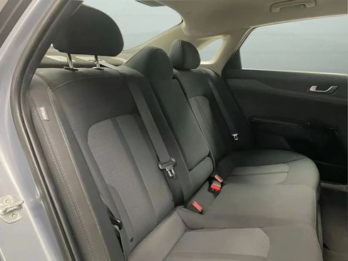 Used 2022 Kia K5 LXS FWD image 13