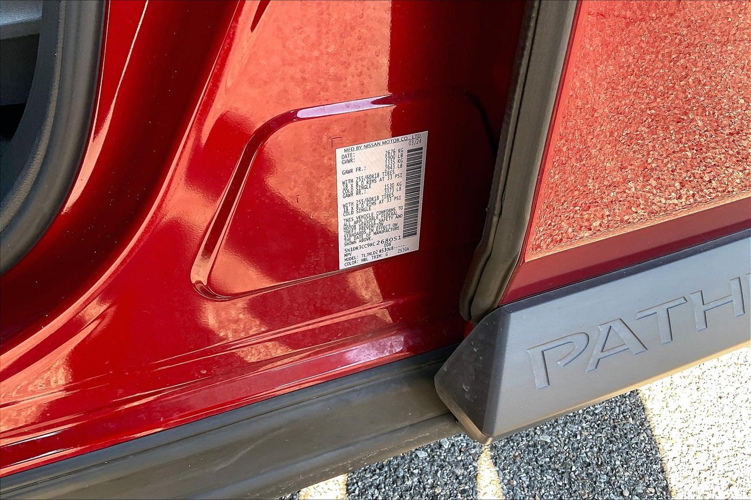 Used 2024 Nissan Pathfinder SL AWD/4WD image 36