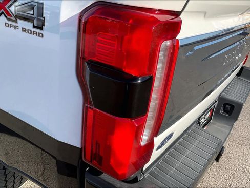 Used 2024 Ford F250 King Ranch image 28