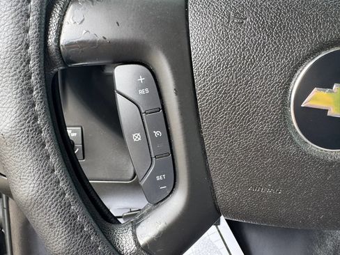 Used 2015 Chevrolet Express 2500 LS image 44