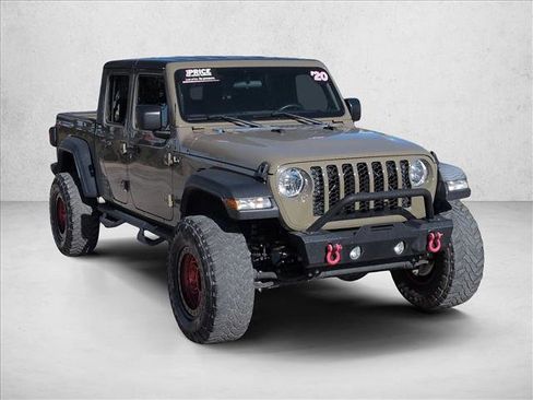 Used 2020 Jeep Gladiator Sport image 3