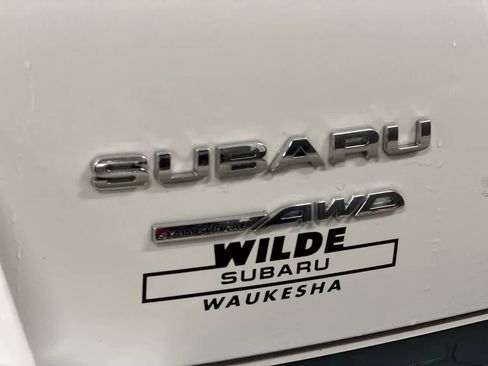 Certified 2023 Subaru Crosstrek 2.5i Limited w/ Moonroof Package AWD/4WD image 17