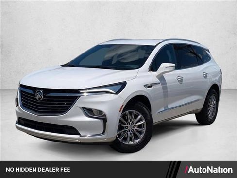 Used 2024 Buick Enclave Premium FWD image 1