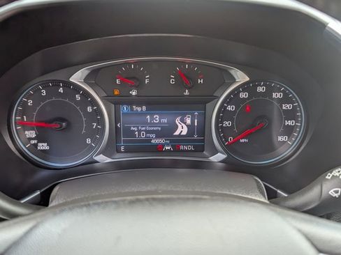 Used 2020 Chevrolet Equinox LT w/ Sport Edition FWD image 15