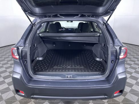 Used 2024 Subaru Outback Premium image 24