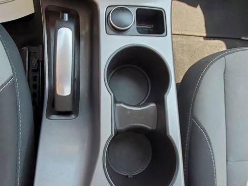 Used 2013 Ford C-MAX SE image 29