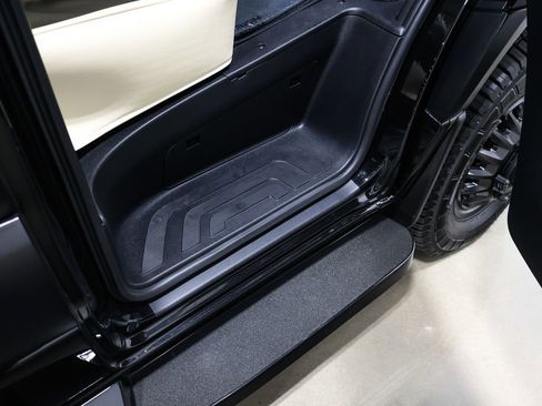 Used 2024 Mercedes-Benz Sprinter 3500 image 33