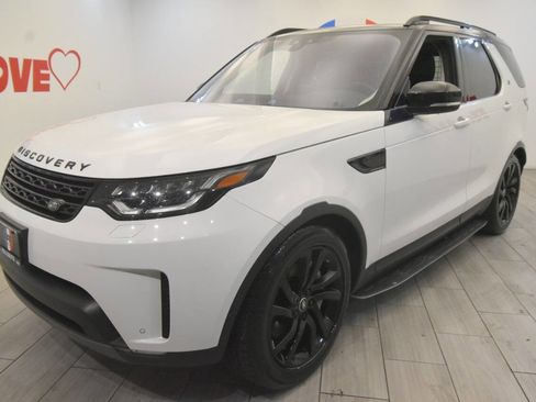 Used 2019 Land Rover Discovery HSE image 1