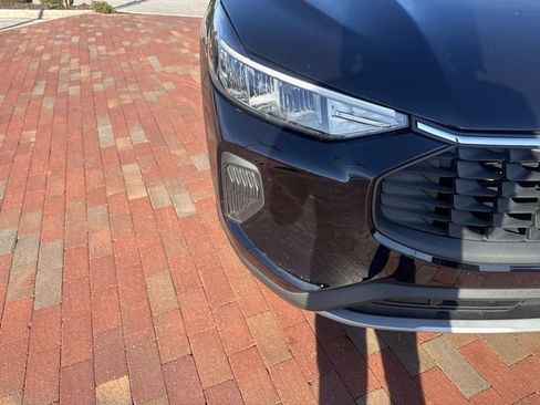 Used 2023 Ford Escape Active FWD image 21