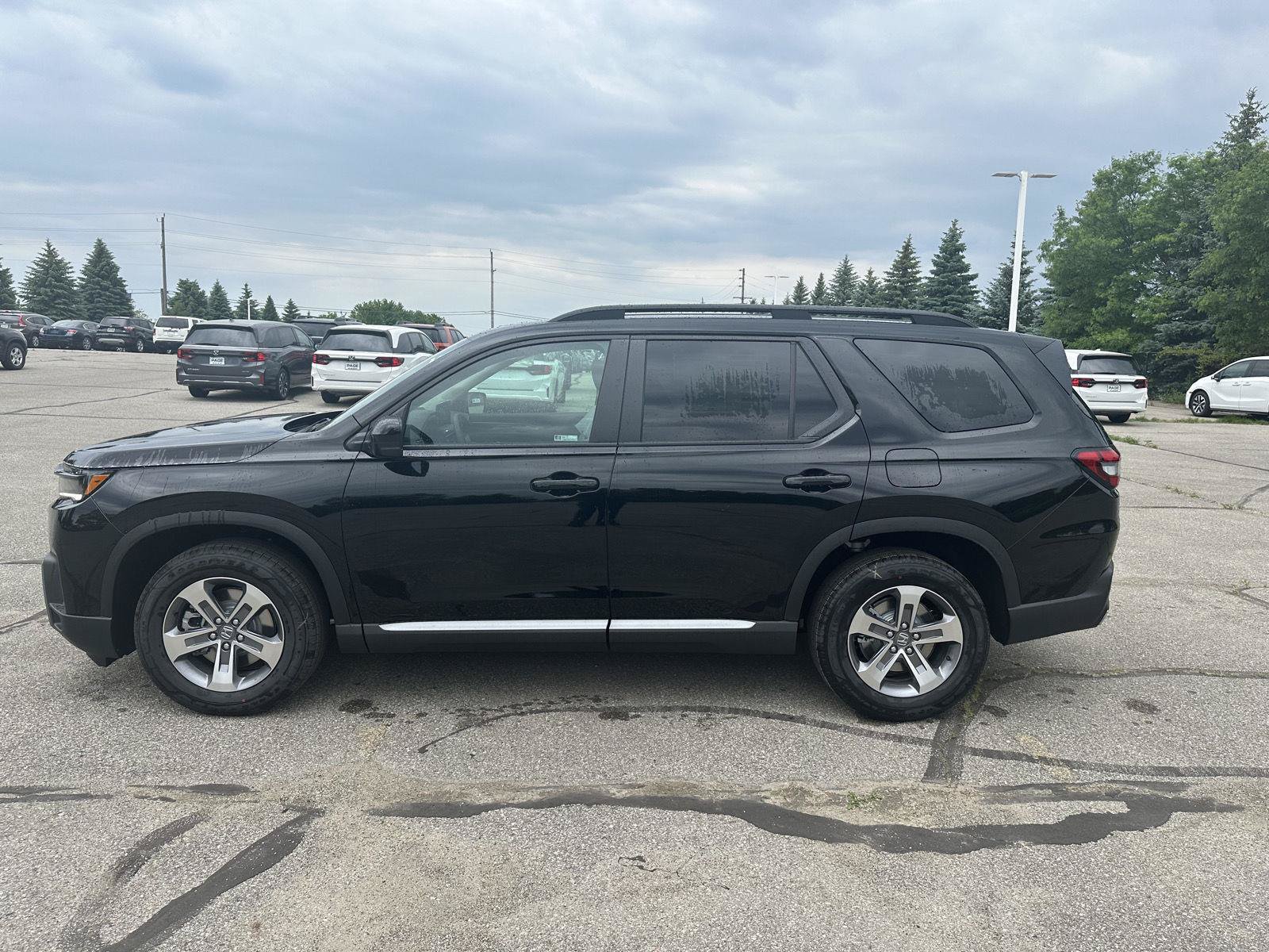 New 2026 Honda Pilot EX-L image 5