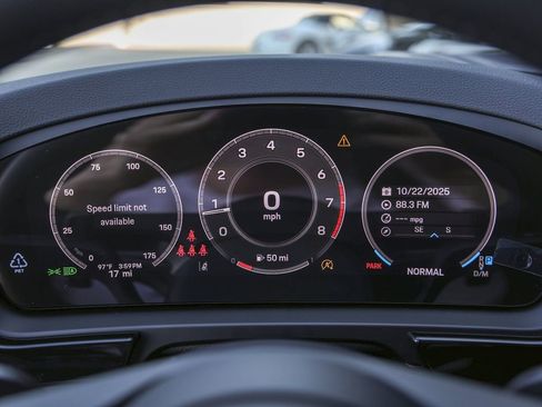 Certified 2026 Porsche Cayenne Coupe AWD/4WD image 18