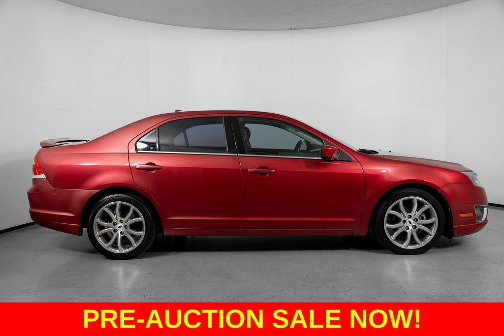 Used 2012 Ford Fusion SE FWD image 3