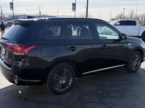 Used 2022 Mitsubishi Outlander LE image 6