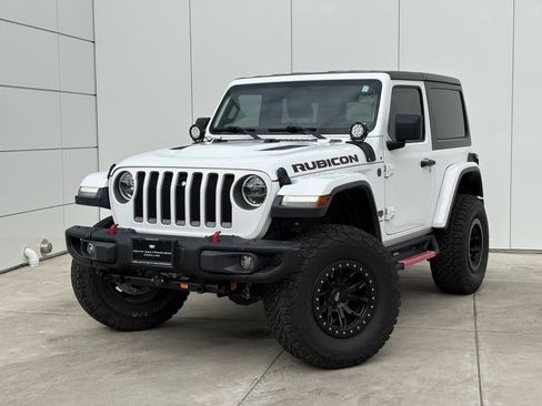 Used 2020 Jeep Wrangler Rubicon w/ Steel Bumper Group image 2